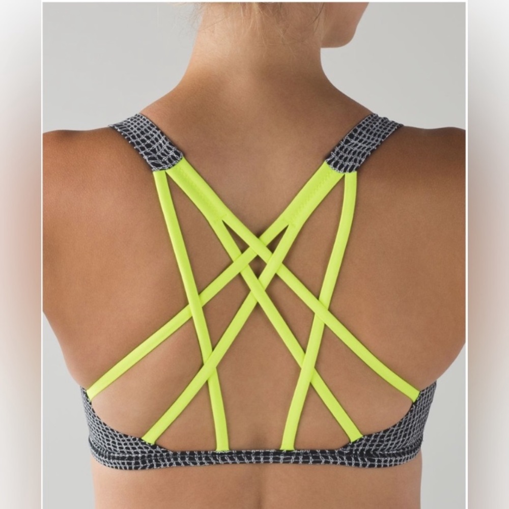Lululemon Free To Be Tranquil Bra